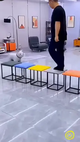 Walk on a folding chair #xuandongvlog #meme #sour #candy #asmr 