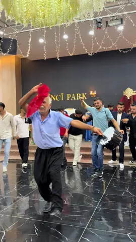 #incipark #keşfetteyiz #düğünsalonu #kadirli #fypp #düğün #damat #halaymendili #davulzurna #halay #keşfet #nışan #gelin #gelinlik #kına #instagood #halaybaşı #