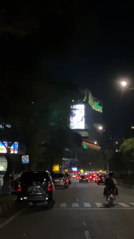 Banda Aceh 22.30 WIB 🤌🏻🥹😍 @bandaaceh.update  #night #sza #drive #bandaaceh #aceh 