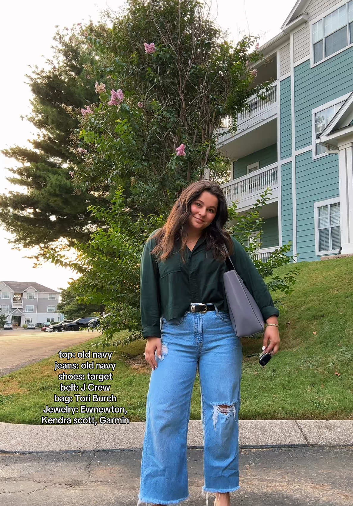 outfit details below ⤵️ #corporate #corporatelife #corporateoutfit #workfit #workoutfit #workfit #fyp  top: @Old Navy Official  jeans: old navy  shoes: @target  belt: @J.Crew  bag: @TORY BURCH  Jewelry: @enewton design , @Kendra Scott , @Garmin Connects 