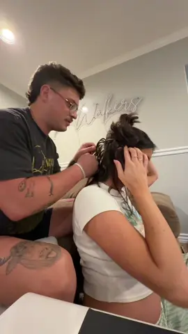 let the hair growth journey begin 🥲 also s/o to my sexy hairdresser 💘 #hairgrowth #hairjourney #pregnant #marriedlife #husband 