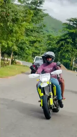 🥹🖤 @Ľàsĥeñ Ĥaśañtĥa  #husqvarna701 #drz400 #crf450 #highcapacitysrilanka🇱🇰 