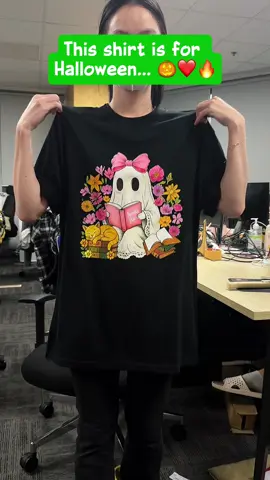 Are you finding this trendy shirt for Halloween 👻 