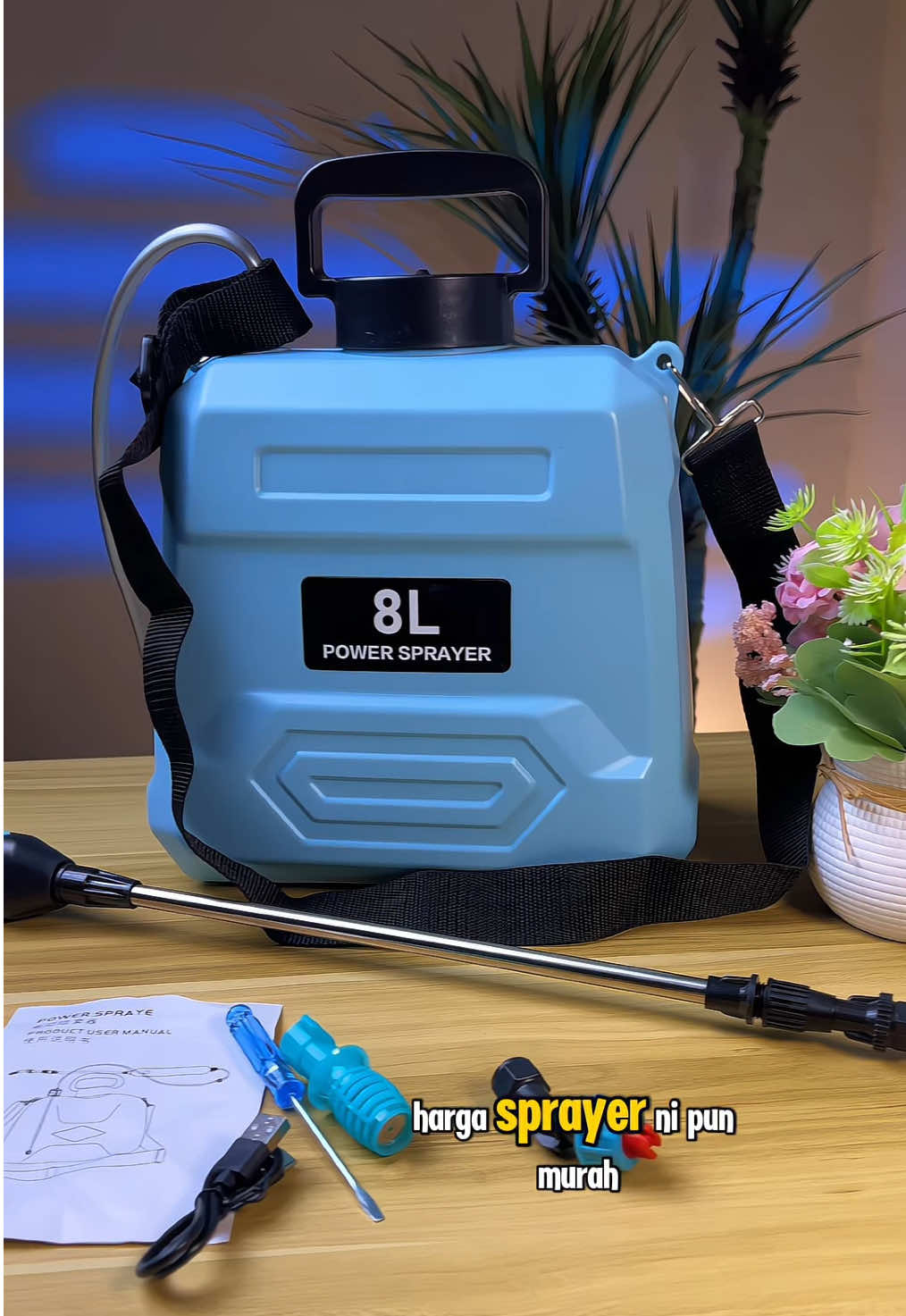 Nak meracun rumput, membaja pokok bunga guna penyembur elektrik ni je.. #sprayer #meracun #membaja #penyemburelektrik #gardentools 