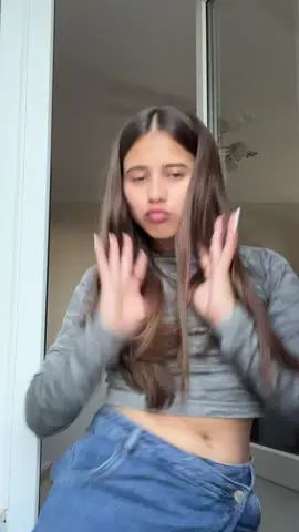 #cristinadurnea592 #foryoupage #fyp #videoviral #for 