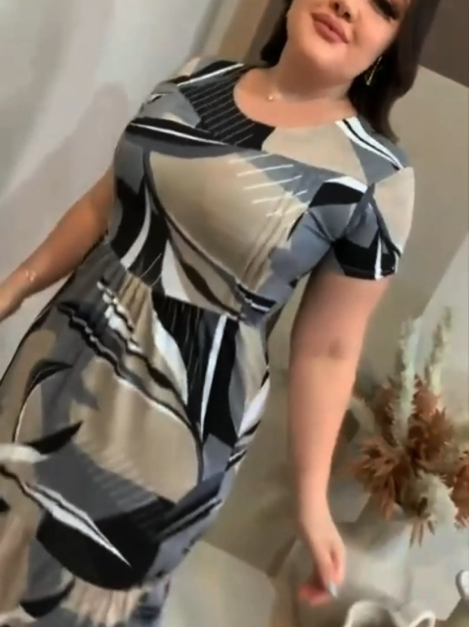 O vestido lingueta Juliana é perfeito para qualquer ocasião, dia ou noite. Ele te deixa linda e pronta pra arrasar 💕 Link nos comentários 🔗  #vestidos #vestidolonguete #modaevangelicafeminina #vestidoelegante #vestidomídi 