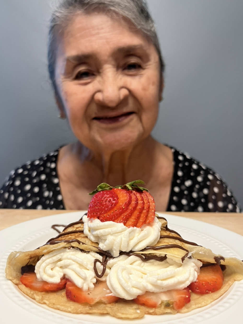 Delicious Sweet Crepes Recipe 🤍 #crepes #nutella #strawberry #dessert 