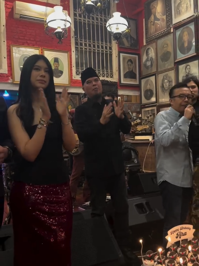 perayaan ulang tahun sweet seventeen aira anak annisa pohan dan ahy di rumah ahmad dhani #almiratunggadewiyudhoyono #aira #annisapohan #agusharimurtiyudhoyono #ahmaddhani 