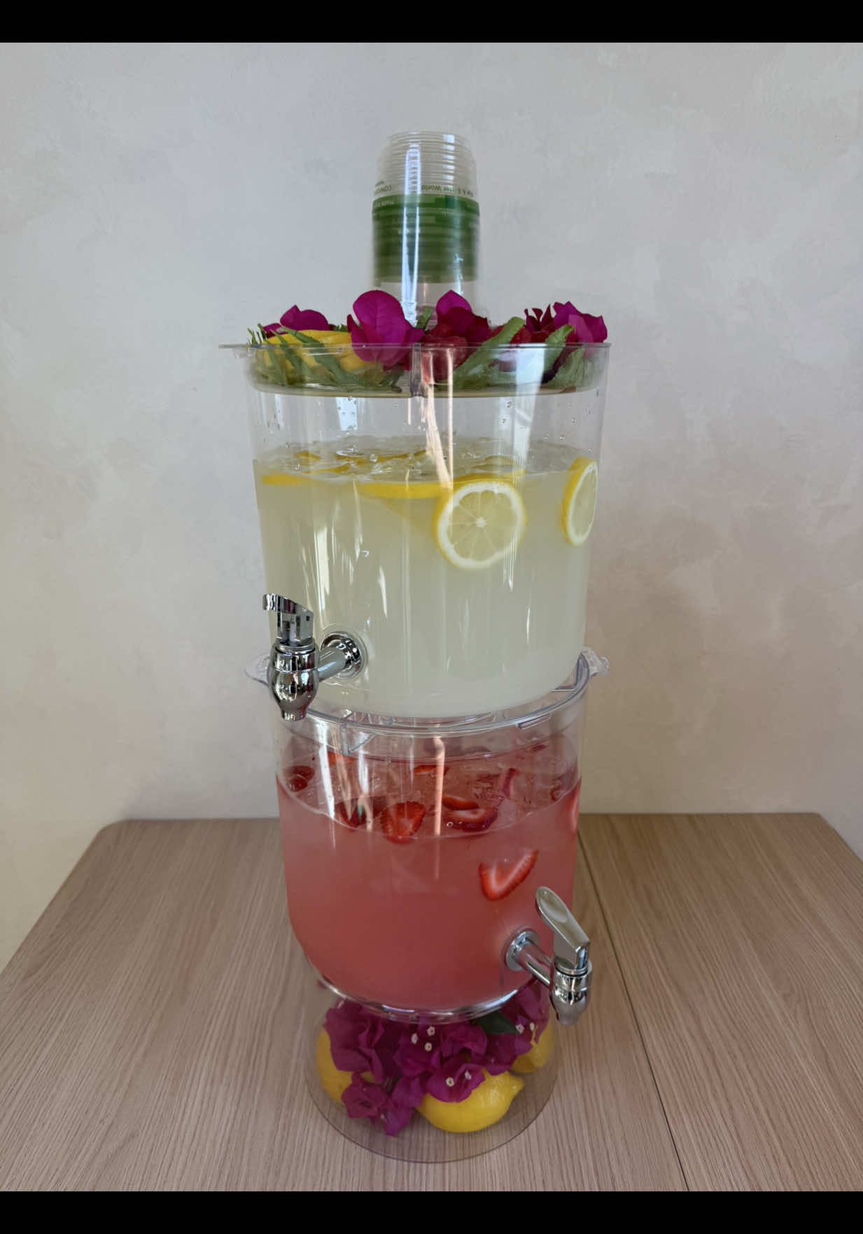 🔗In Bio! Hosting Must Have 🩷💛#amazonhome #hosting #partyhack #founditonamazon #hostingideas 