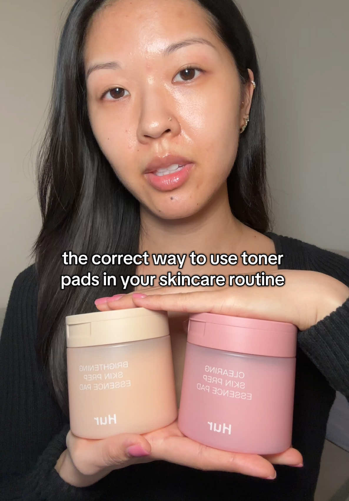 the correct way to use toner pads in your skincare routine — using the @House of Hur brightening skin prep essence pad (best for hyperpigmentation) and the clearing skin prep essence pad (best for texture, brightening, unclogging pores, or resurfacing)  #houseofhur #tonerpads #kbeautyskincare #kbeautyproducts #tonerpad 