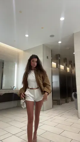 bathroom TikTok 