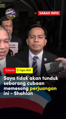 Peguam Zara sedang berjuang dari hari pertama, tapi ada pihak kaitkan gambar lama (kes lain) yang tidak berkaitan dengan kes Zara hari ini gara-gara berdiri bersama peguam pihak pembelaan. ☹️ Stay strong Tuan Shahlan!