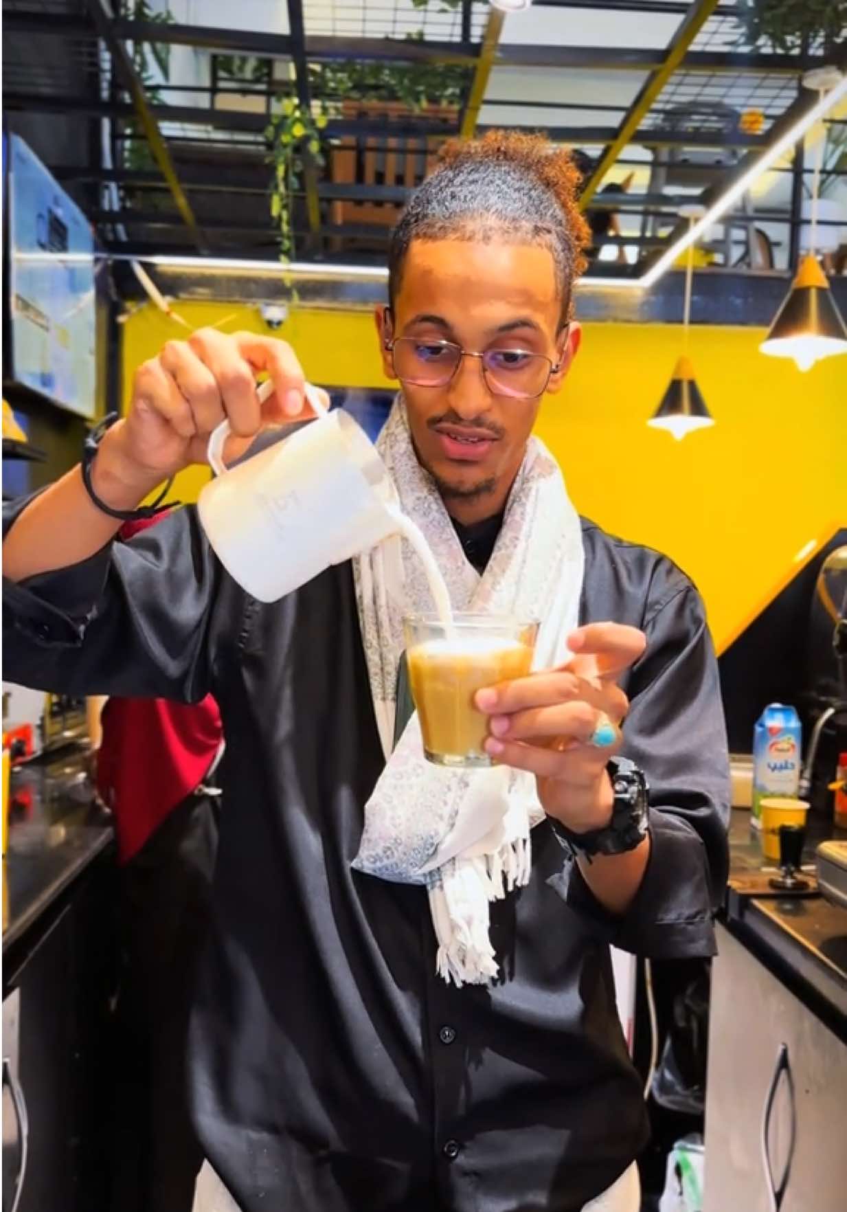 1 cup with 6 types of coffee #milgohq #fyp #food #coffee #crepes 