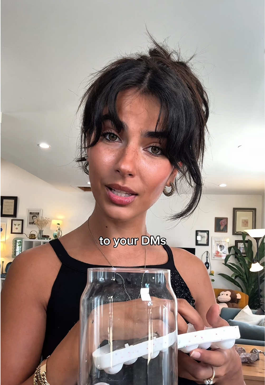 Dreams- @Fleetwood Mac ❤️ Who wants to get out of overwhelmingness🫣 and start growing? Comment “1on1” ON MY OTHER PLATFORM and i’ll DM you 💌👏 #dorin #singersongwriter #singer #singersofinstagram #cover #fleetwoodmac #dreams 