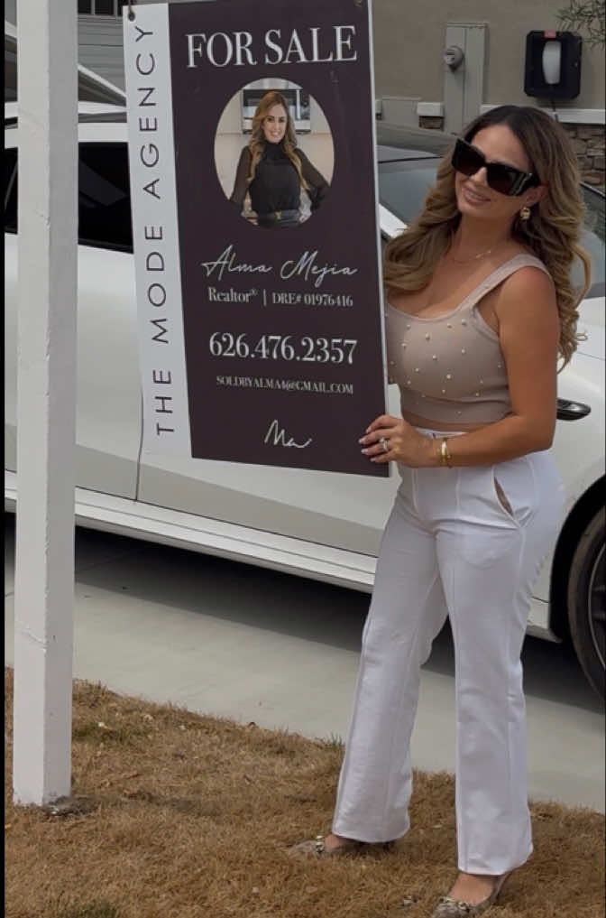 Proudly putting up my signs for my newest listing 🏡.        🗓️ Signs are up 📢📍 Pomona #OpenHouse #JustListed #RealEstate #YourCityRealEstate #HomeForSale  