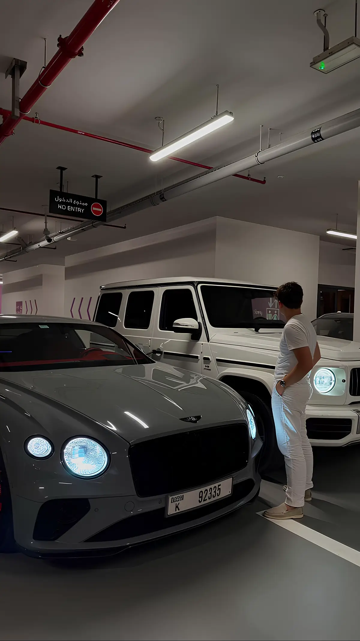 #supercars #dinner #slideshow #vibes #Lifestyle 