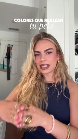 Cómo vestir según tu color de pelo😮‍💨 #OOTD #comovestir #outifts #colordecabello #rubia 