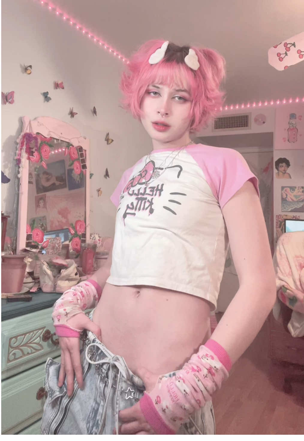 caption is a joke btw🙏 #femboy #fyp #xbcyza 