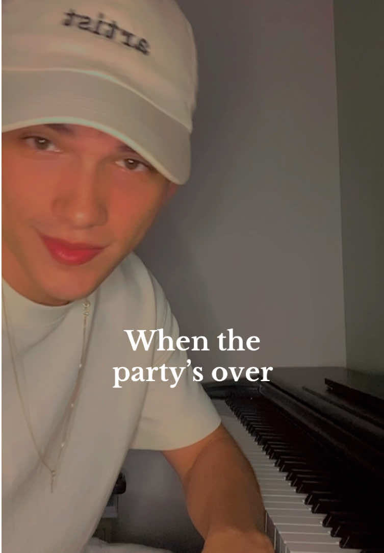 #billieeilish #billie #whentheoartyisover #piano #pianocover 