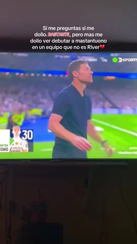 Sacando eso, Felicidades por el pibe, un orgullo que este en unos de los mejores equipos del mundo y demostro que ponerse la camiseta de cualquier equipo no le pesa, se va a comer el mundo y va de que hablar por años🙌🏻👏🏻 #francomastantuono #mastantuono #riverplate #realmadrid #futbolargentino 