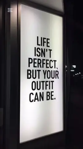 Looks💫 #fashioncontent #fashiontiktok #streetwear #outfitinspo #fashioninspo 