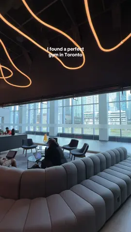 Who is working out there? 🥹  #unity #unityfitness #toronto