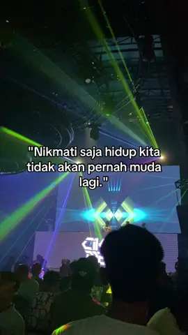 Kompromi ☺️ 🔥 #foryoupage #surabaya #xybca #luxorsurabaya #trending 