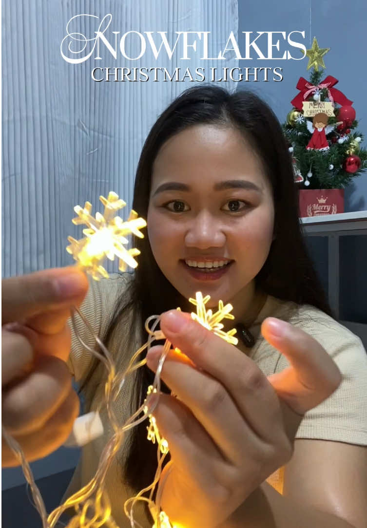 Magandang ipang-decor sa mini Christmas tree🎄 ✨ #snowflakeslights #christmaslights #christmassnowflakes #ledstringlights #affordablechristmaslights 