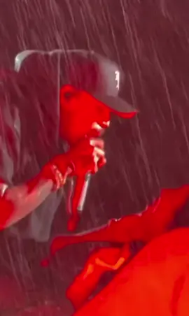 Take you down hits different in the rain 😍❤️ 🌧️ @chrisbrownofficial #chrisbrown #breezybowl #fyp #chrisbrownofficial #teambreezy 