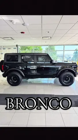 #fyp #fordbronco #cardealership  #car #sales Check out this Bronco we lifted with wheels and tires. On sale for under $50k!! Brand new 2025. @Ford Motor Company @Ford Performance @Ford Motor Company | Brasil @Broncos of TikTok  
