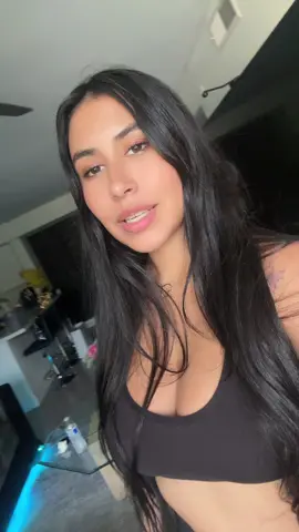 Me dejó se seguir…. 🫠🤣.                           #medejodeseguirmimama #latina #paratiiiiiiiiiiiiiiiiiiiiiiiiiiiiiii #spanishtiktok 