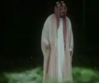 الملك عبدالعزيز ال سعود مؤوسس المملكة العربيه السعوديه طيب الله ثراه،و الملك سلمان بن عبدالعزيز، الملك عبدالعزيز مو بس أسس لنا دولة، بس وضع لنا هوية تعلّمنا العزة، وتورّثنا القوة والوحدة #اكسبلورexplore #الملك_عبدالعزيز_ال_سعود #الملك_سلمان_بن_عبدالعزيز_الله_يحفظه 
