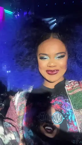 Thank yall for all your kindness during this tour!! WE LOVE YOU MORE THAN YOU KNOW!🥹💜💜 #descendantszombiesworldscollidetour 