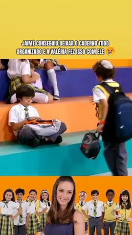 Jaime conseguiu deixar o caderno todo organizado e a valeria fez isso com ele#carrossel 