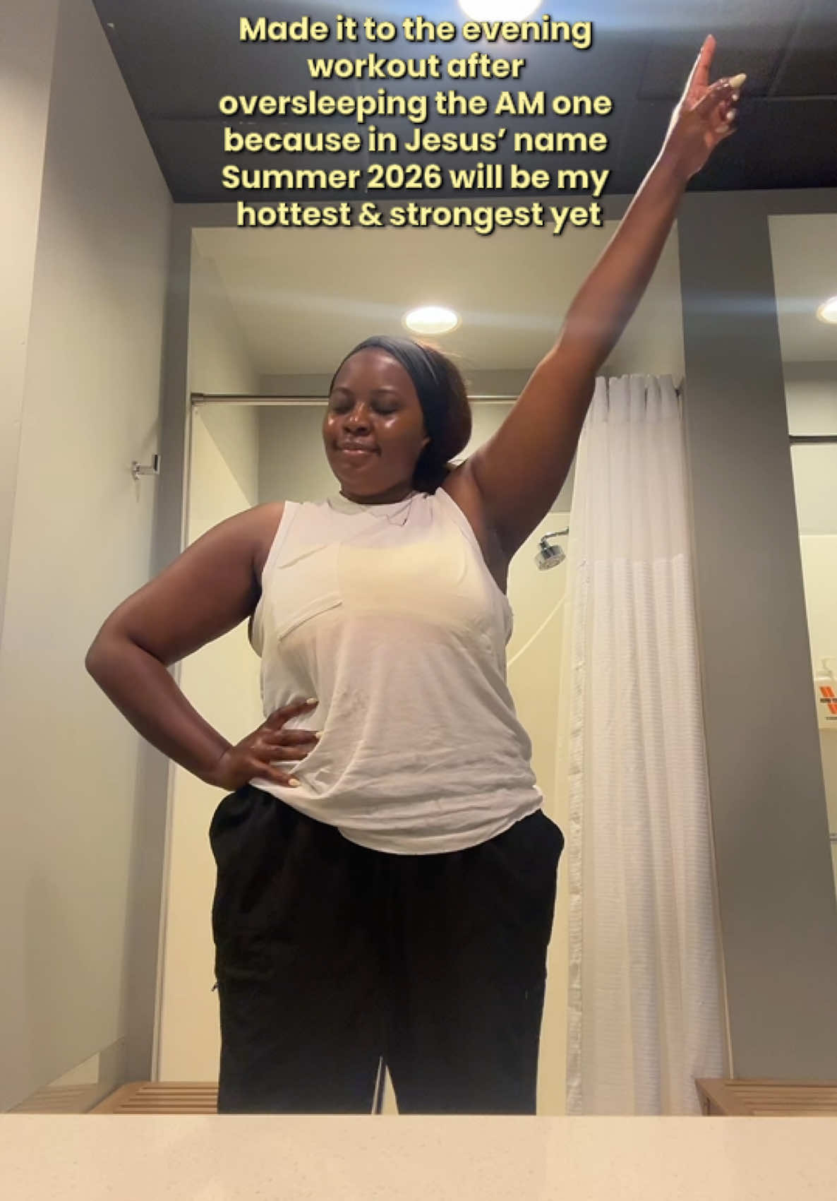 God told meeeee! Next summer is MINE, baby! #workout #gymmotivation 