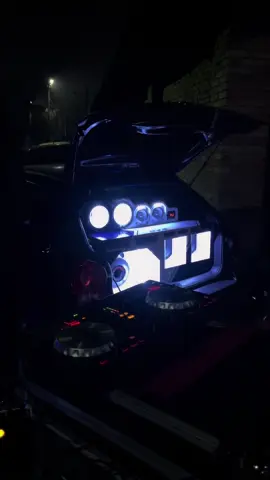 🤩🔊🎚️ . . . . . #somdequalidade #caixa4vias #somautomotivobrasil #hardpower #explore 