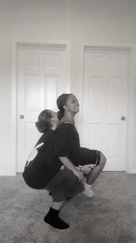 LMFAO we tried 😭 @lola #chairchallenge #wlw #thisishard #fyp #lightasafeather 