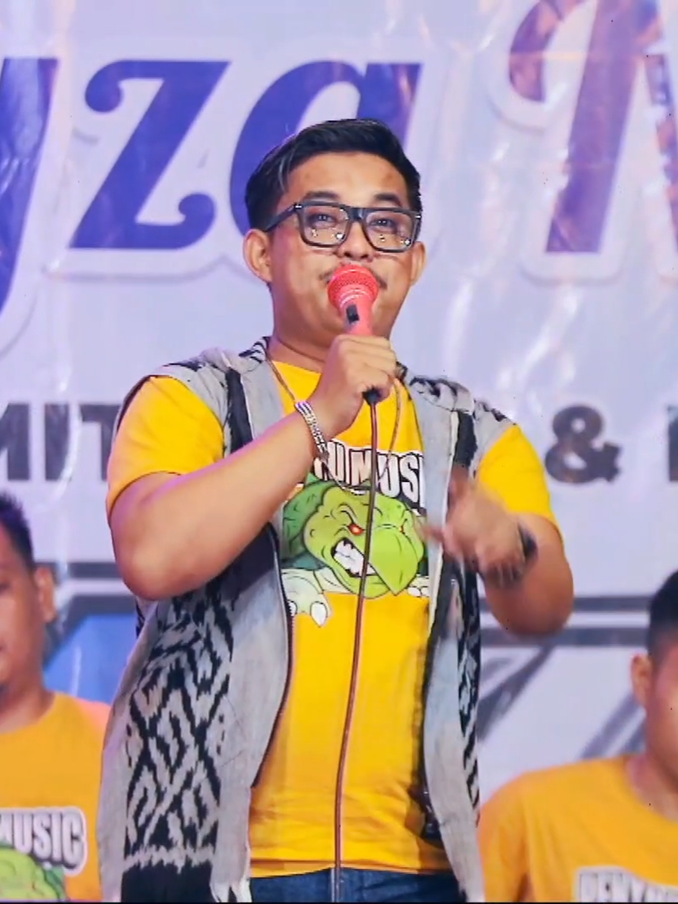 mencari alasan #penyumusic  @paino.mc 