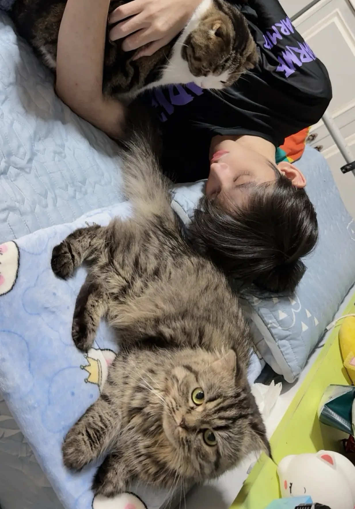 หายไวๆได้ไหม อยากทะเลาะด้วยแล้ว @ดุ๊กดิ๊ก @Lin Li #หมาป่วย #ไมเกรน 