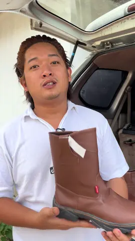 Sepatu safety kerja proyek sudah sol solan #sepatusafety #sepatuproyek #kerjaproyek 