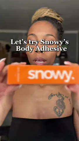 @Snowy Care sent me over this body adhesive & so far it sticks really good, but when I go to class on Friday I’ll be able to put it to a real test to see if it’s swear proof. I’ve seen people use this so many different ways.. I can’t wait to pull out a few shirts to use this with. If you’ve tried this product, how good did it work for you? 👀 #snowy #snowyadhesive