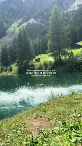 Its so beautiful!! #austria #travel #swim #lake #mountain 