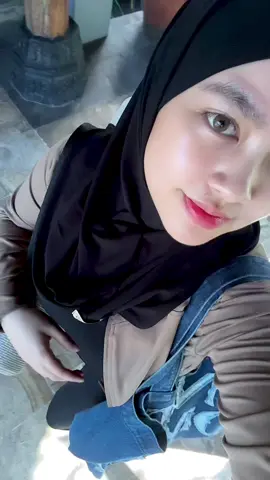 Morning yoga 🧘🏻‍♀️ 📍Hyatt Regency Yogyakarta #yoga #hyattregency #jogja #morningyoga #fyp 