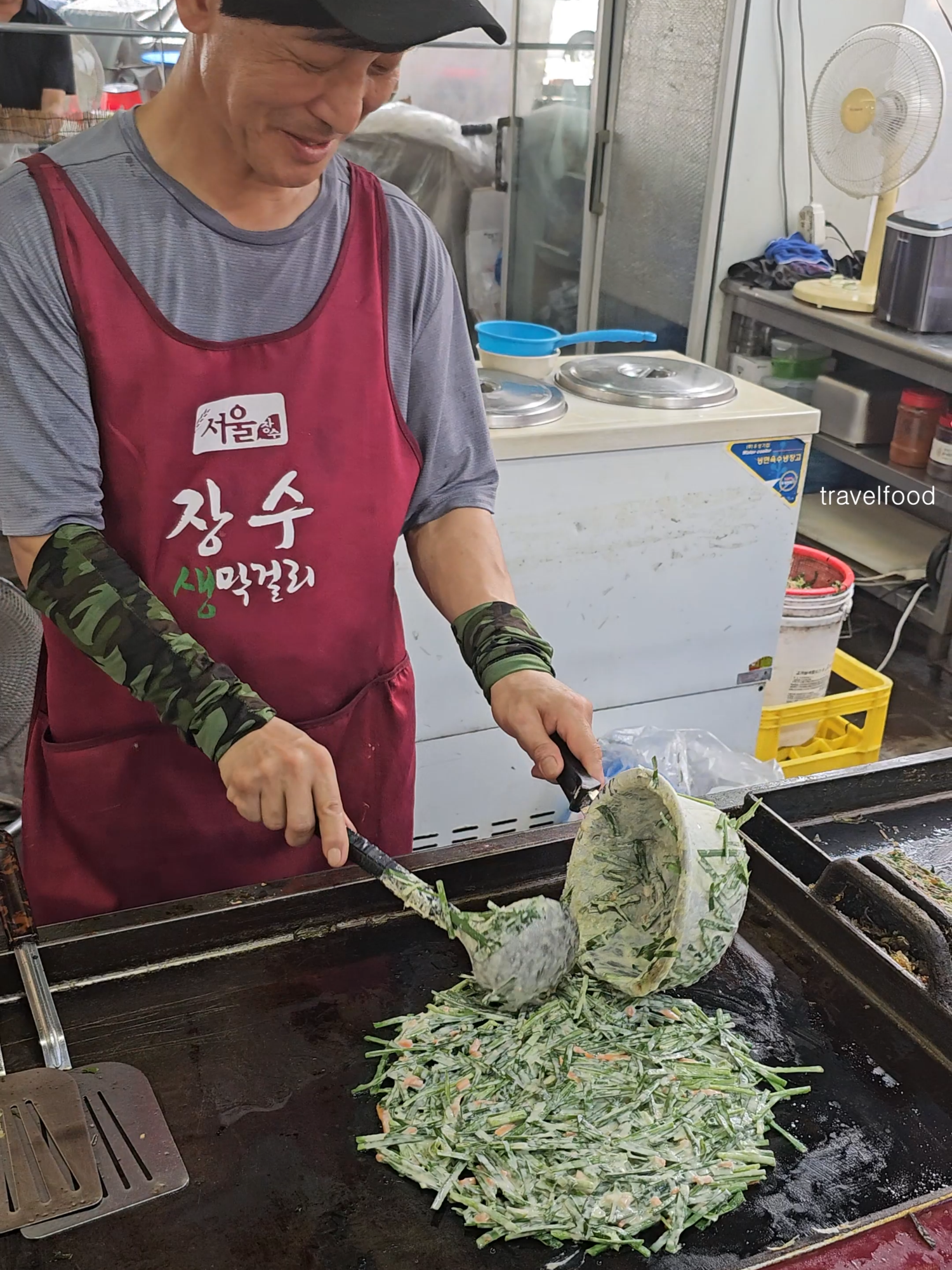 모란시장 부추전 달인 / Making Chives Pancakes / korean street food