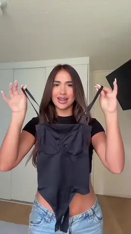 Ame este body straplesss 😍 lo bueno es que lo puedo usar sin bra y se siente súper cómodo 💗