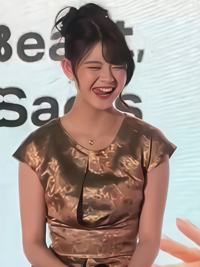 eh melet dia😋 #christyjkt48 #angelinachristy #jkt48 #fyp 