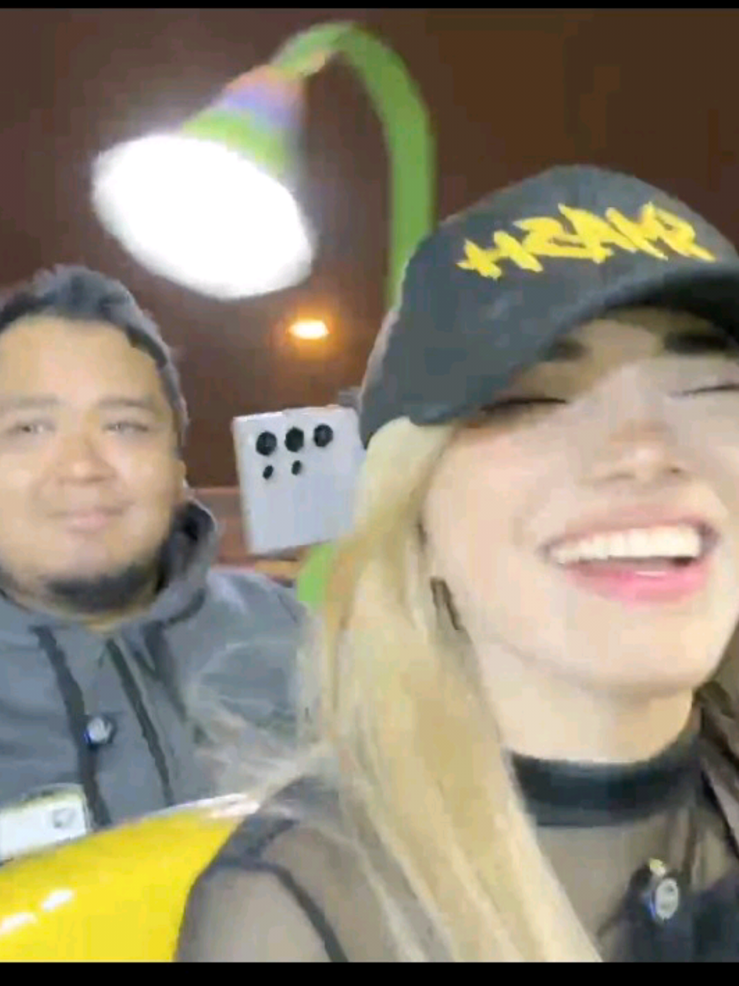 El Gusanito 🐍 #sandraskins #smashdota #smashkins  #kickperu #paratiiiiiiiiiiiiiiiiiiiiiiiiiiiiiii  Sandra Skins y Smash en los juegos mecanicos hoy en stream 
