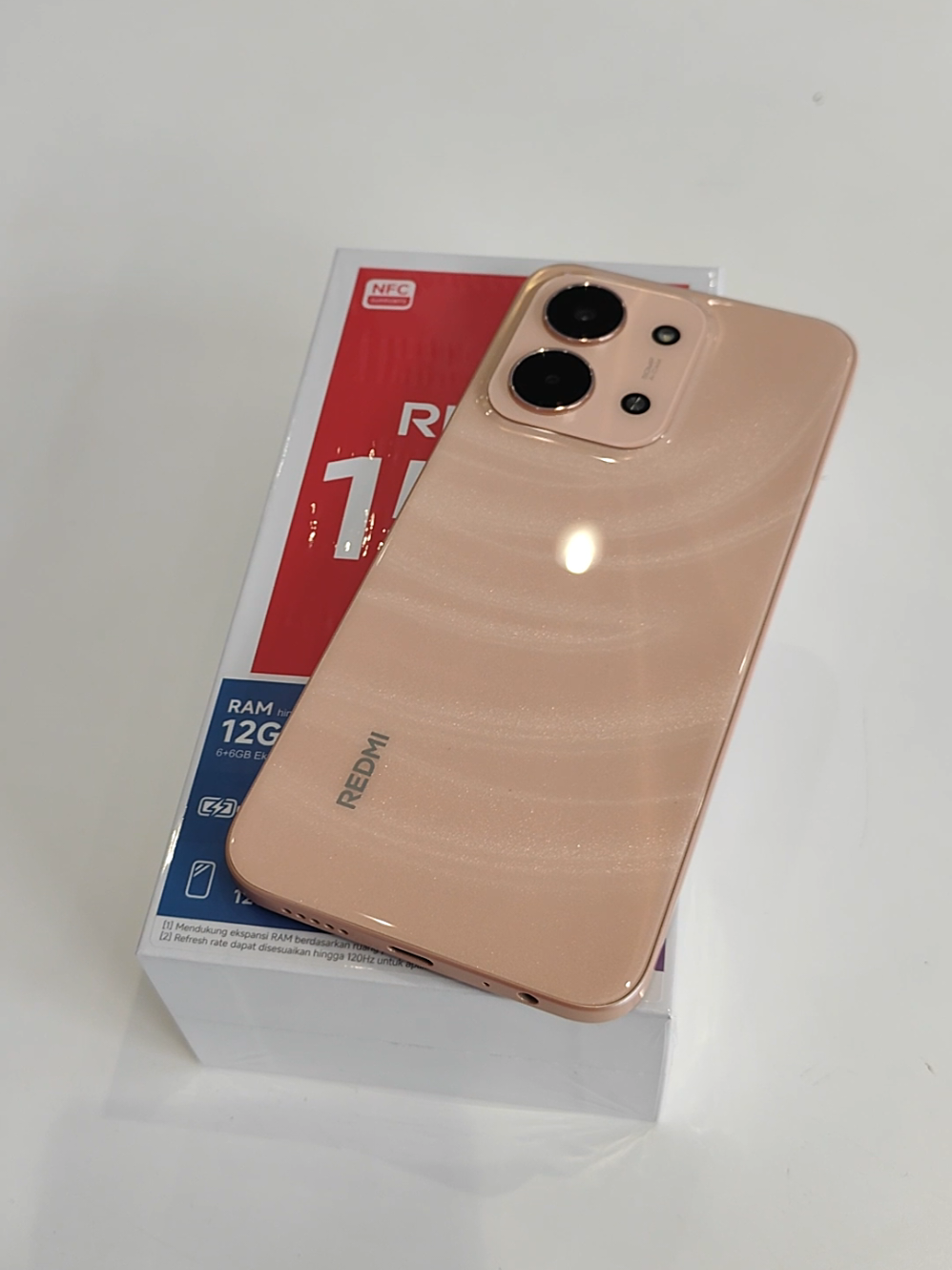 pendatang baru dari Redmi,  REDMI 15C. 🤔apakah yang lain bakal ketar-ketir dengan pendatang baru ini . atau stay cool 😎 #Barangbagus #Redmi #fyp #budgetpelajar #xiaomi 