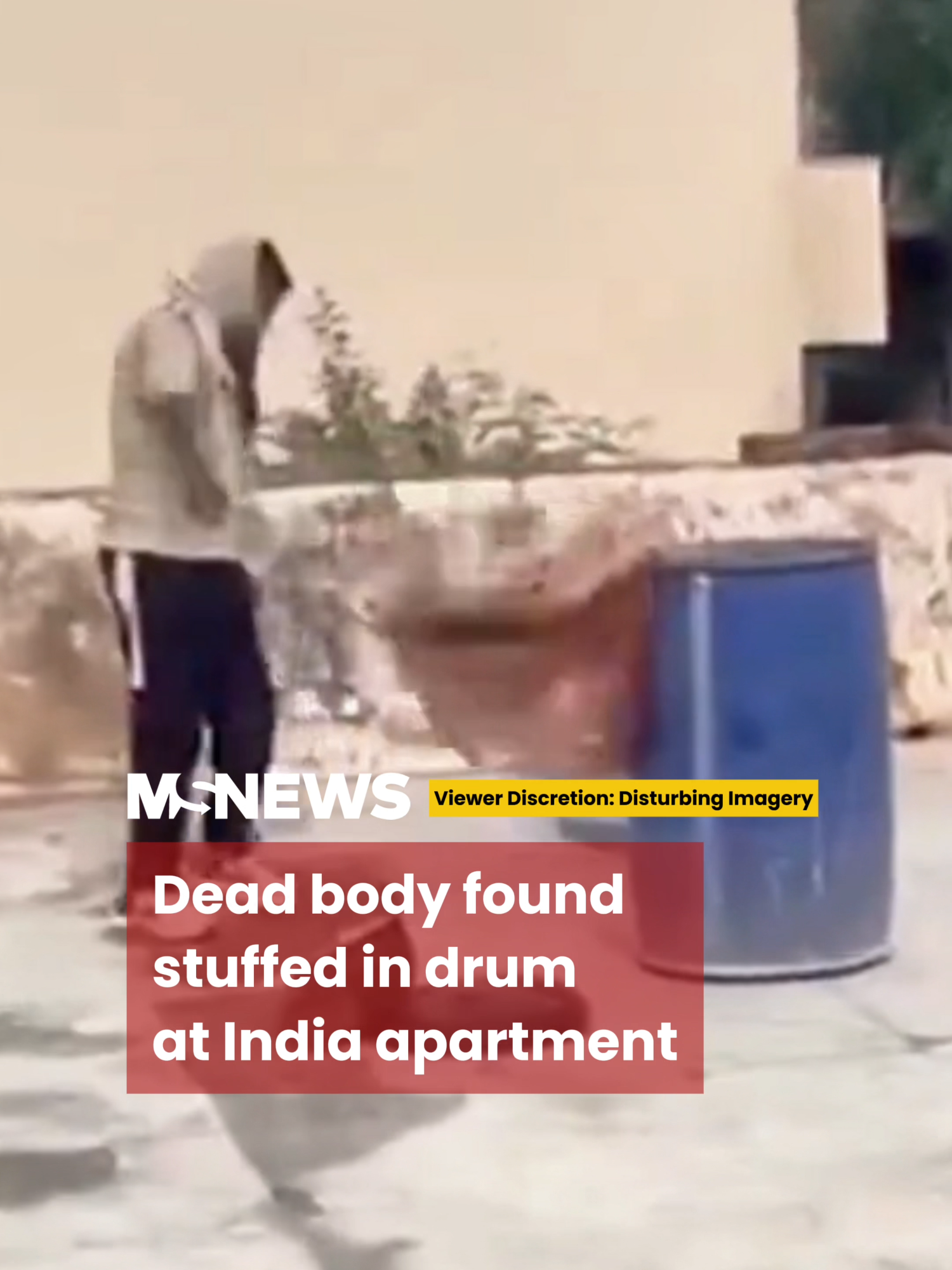Neighbours told police the smell had been spreading for days before the discovery. #mustsharenews #sgfyp #india