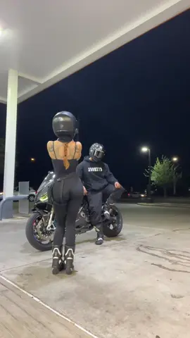 Random collab pt 2 👀🖤 @h8er #fyp #s1000rr #rider 